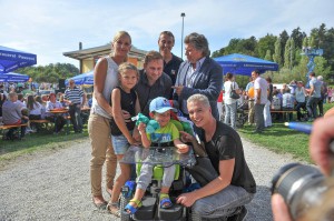 Jakob und seine Familie mit Julian, Andy und Oli